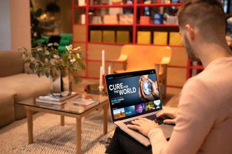 Can IPTV Work on a Laptop ? Step-by-Step Guide